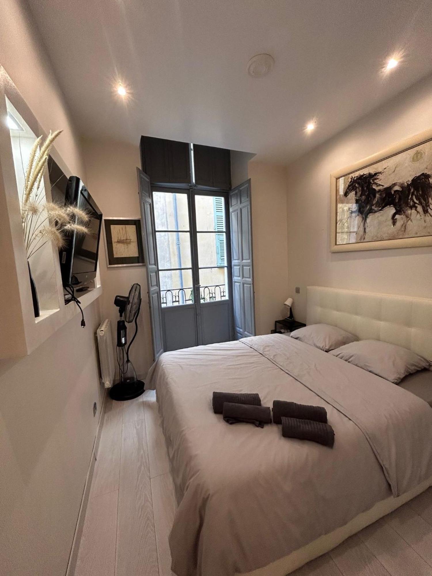 Luxury Apartment In The Heart Of Old Town Nice. Exterior foto