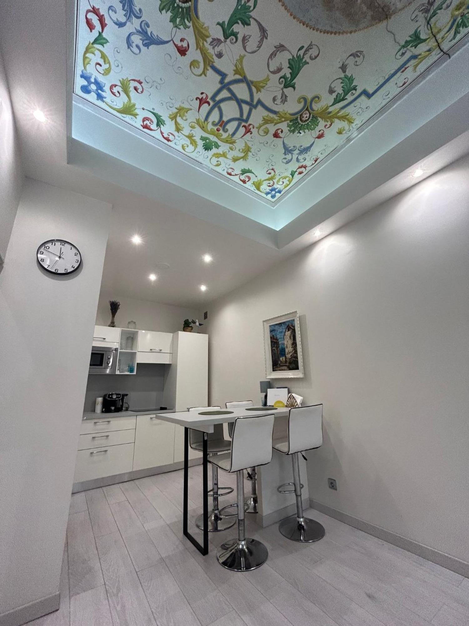Luxury Apartment In The Heart Of Old Town Nice. Exterior foto